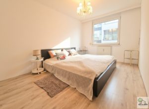 Schlafzimmer/Kinderzimmer